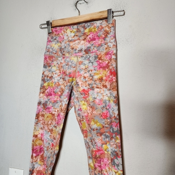 Lululemon Align Pant 28" Inflorescence Multi. Size 4. 2021 - Picture 11 of 16